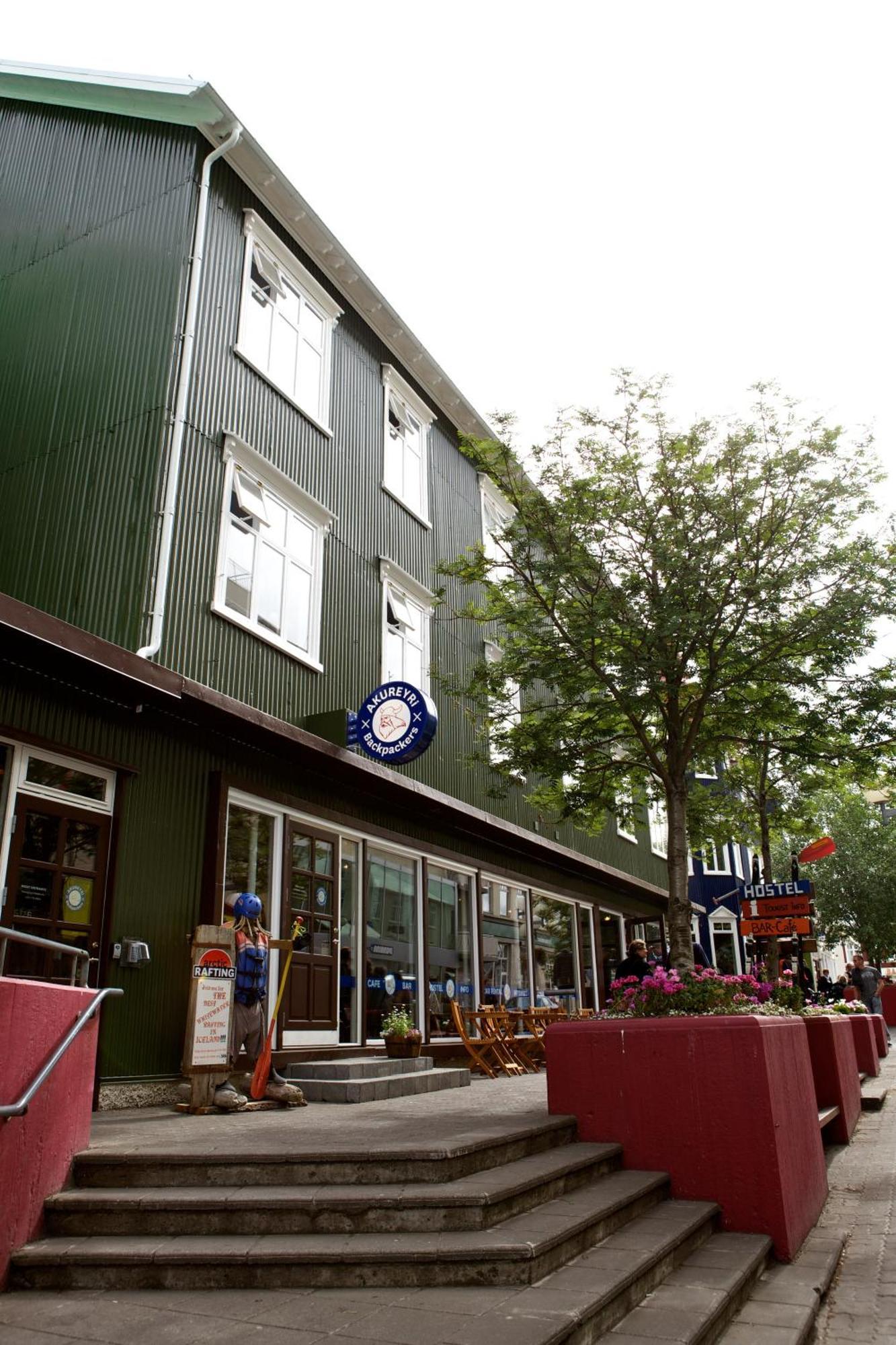 Akureyri Backpackers Hostel ภายนอก รูปภาพ